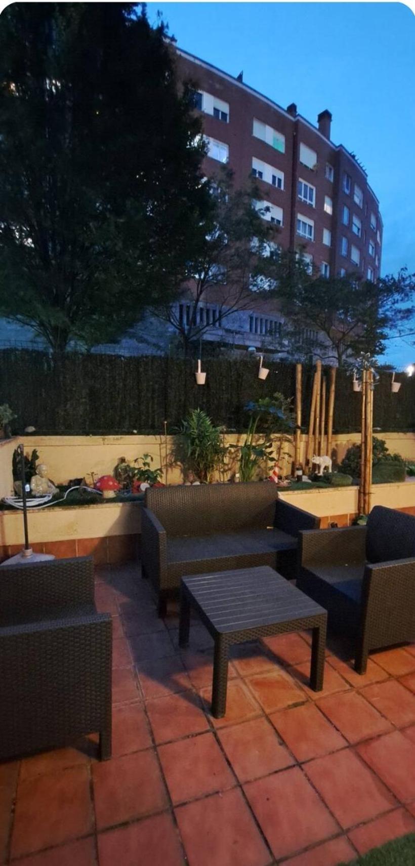 Habitacion Con Salida Directa A Terraza Chill Out Bilbao Esterno foto